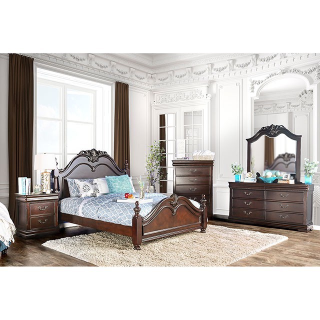 Mandura Traditional Bed with Intricate Accents