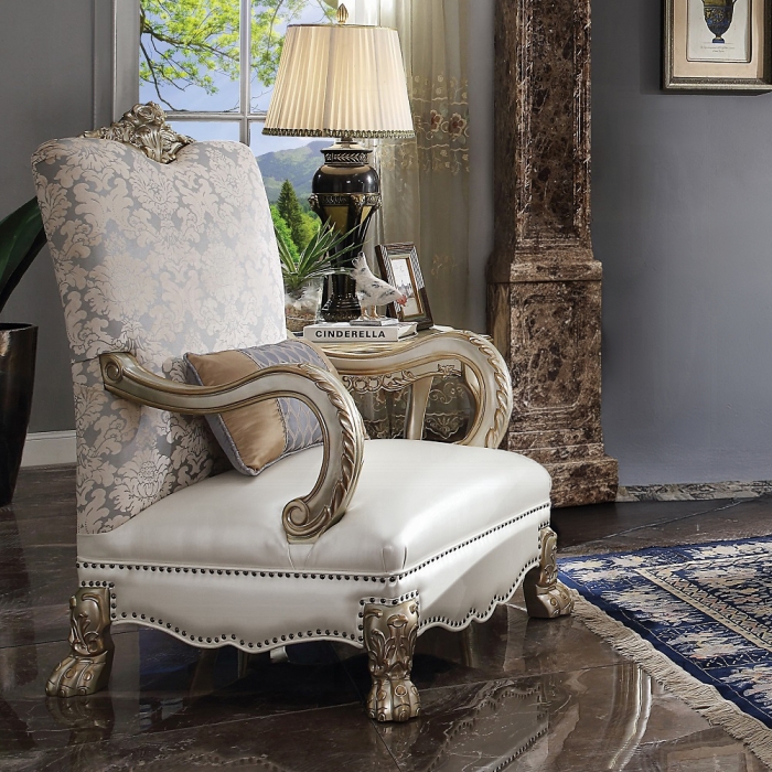 Dresden II Traditional Style Accent Chair with Pillow
