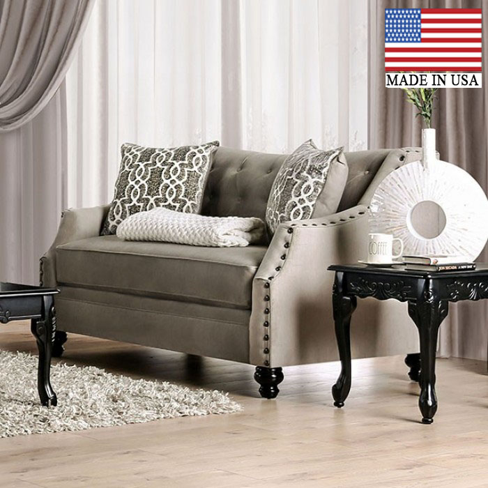 Ezrin Traditional Sloped Arm Loveseat