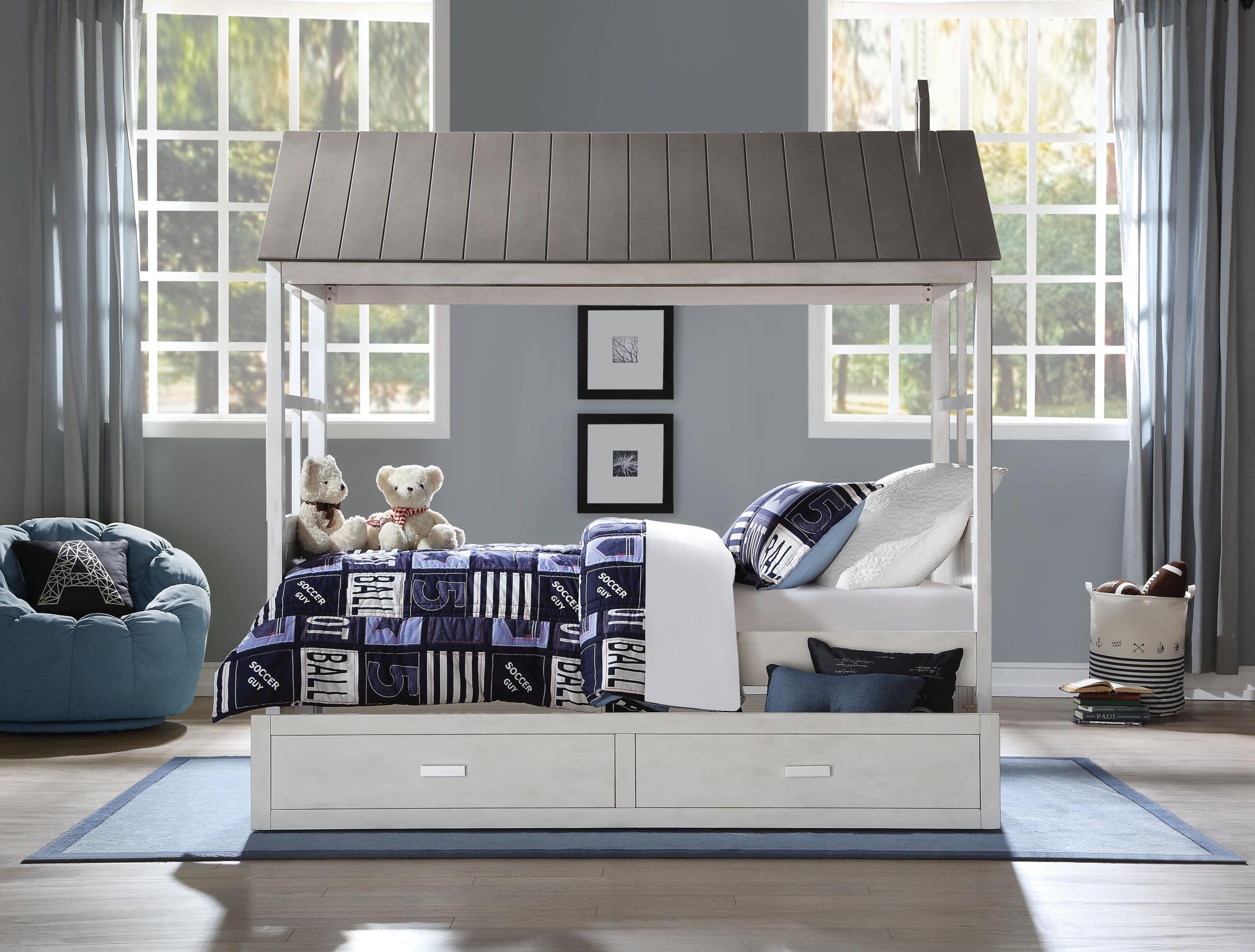 Tree House II House-Inspired Twin Bed