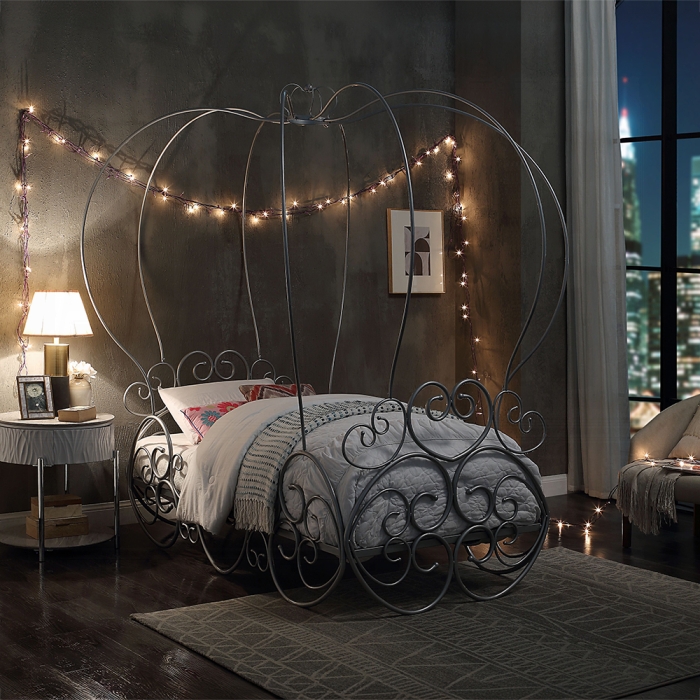 Priya Pumpkin Themed Twin Canopy Platform Bed