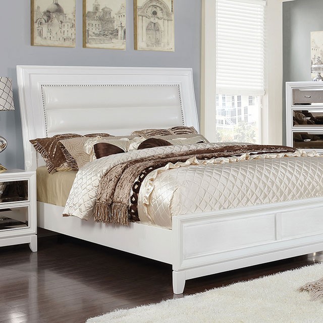 Golva Contemporary Style Bed