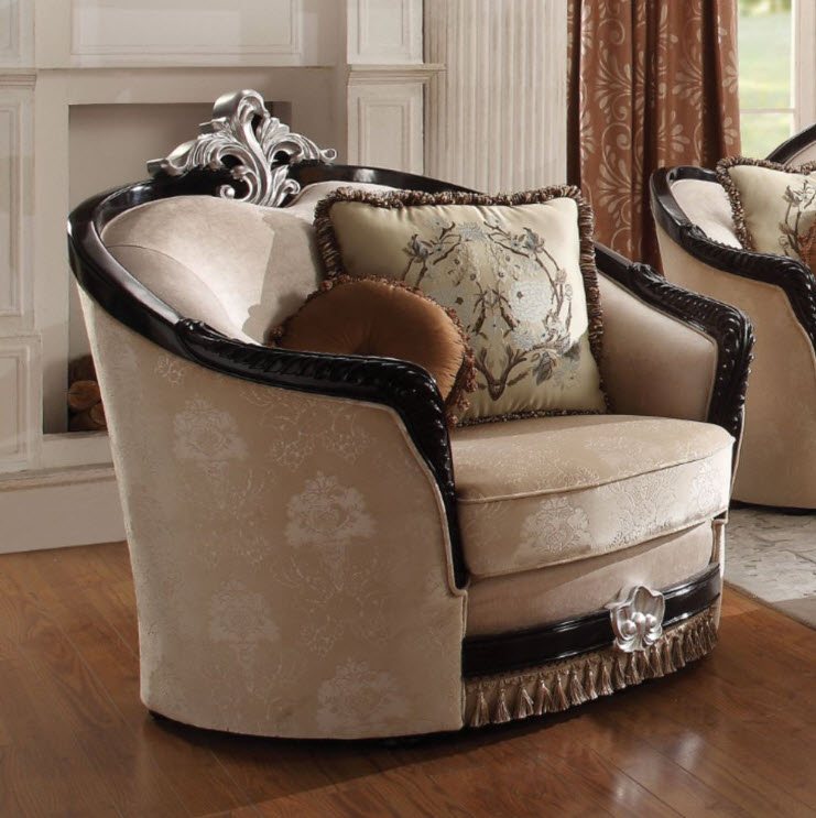 Ernestine Chair with 2 Pillows