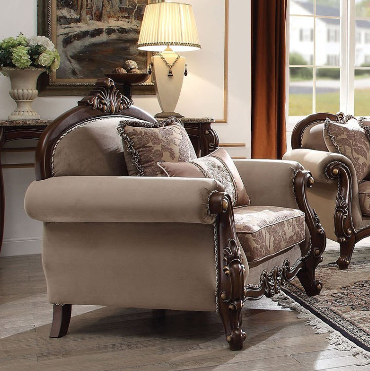 Mehadi Chair with 2 Pillows